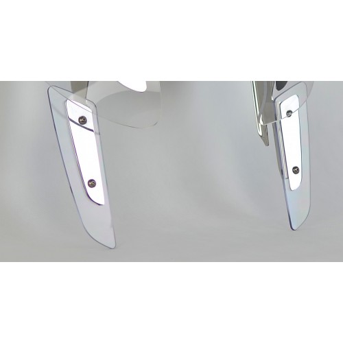   Motorcycle knee deflectors for a TRIUMPH ROCKET III TOURING 2300   
   2008 / 2009 / 2010 / 2011 / 2012 / 2013 / 2014 / 2015 / 2016   
   The set include 2 deflectors without mounting kit.   