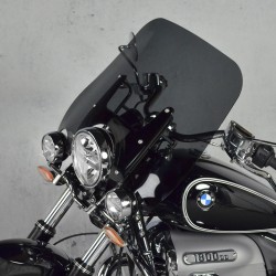   Motorcycle windshield for a BMW R 18   
  2020 / 2021 / 2022 / 2023 / 2024   
  The metal parts are not included,  the offer applies only to the screen.    