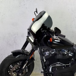   Motorcycle windshield / windscreen  
  HARLEY DAVIDSON SOFTAIL FAT BOB 114 ( FXFB and FXFBS )   
  2018 / 2019 / 2020 / 2021 / 2022 / 2023 / 2024   