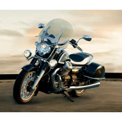   Pare-brise de moto pour un MOTO GUZZI CALIFORNIA TOURING 1400   
   2013 / 2014 / 2015 / 2016 / 2017   
  Les pièces métalliques ne sont pas incluses,  l'offre s'applique uniquement à l'écran.    